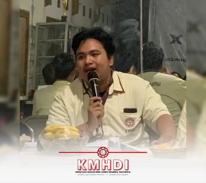 “Taluh Goreng, Pang Ade Hasil” Goreng Telur, Tapi Politiknya Dibiarkan Gosong