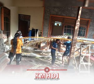 Merangkai Penjor, Merayakan Dharma: Pengda Penjor PC KMHDI Karangasem